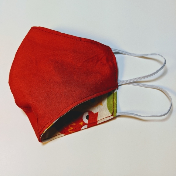 7$  5/25$ Face mask  Reversible - Picture 2 of 6